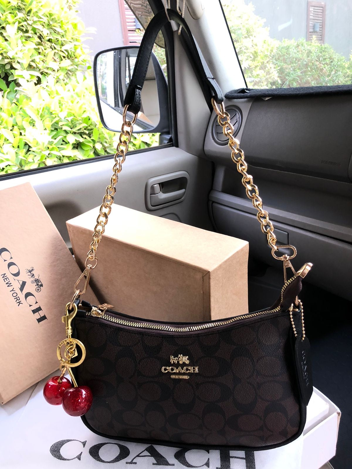COACH Shoulder Bag
