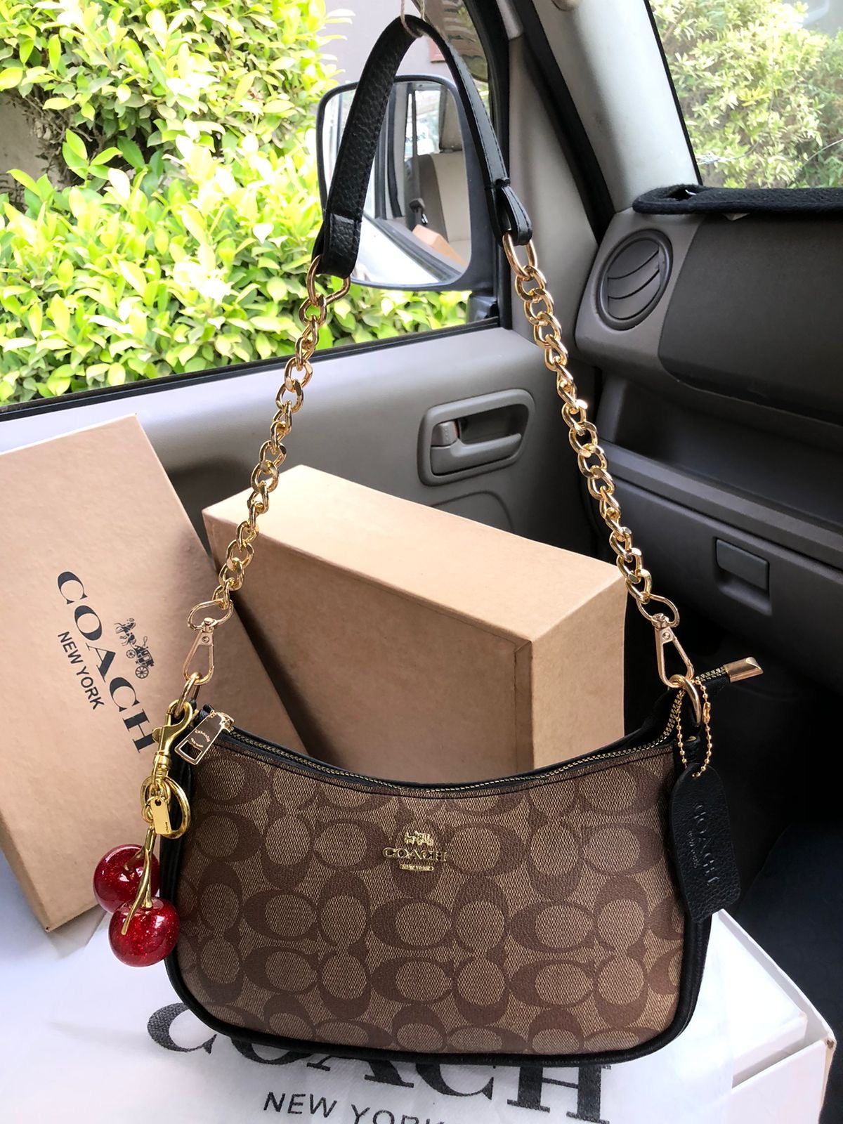 COACH Shoulder Bag